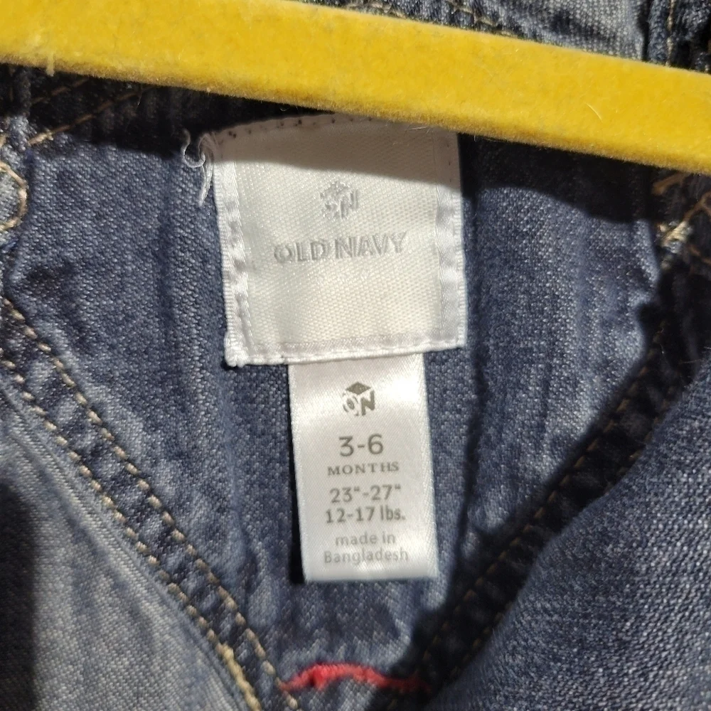 Old Navy Babys Unisex Blue Denim Overalls Size 3-6 Months